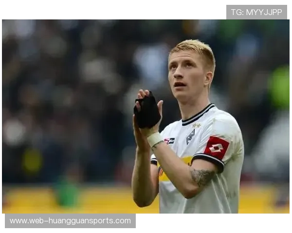 门兴格拉德巴赫客场大胜摆脱降级区 保级形势好转