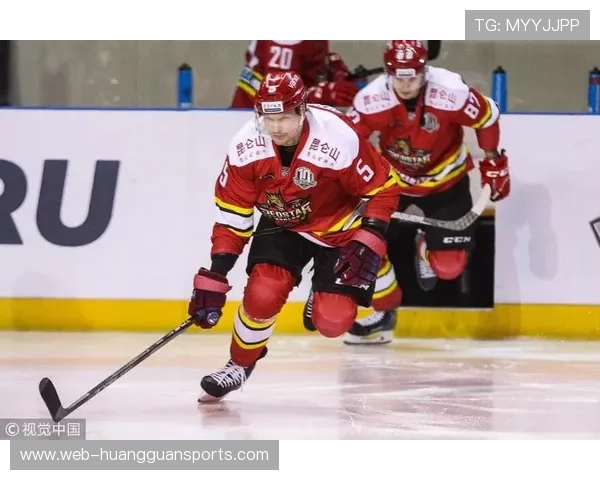 汤姆贾诺维奇对阵佩古拉,中网老将挑战强敌 汤姆贾诺维奇对阵佩古拉,中网老将挑战强敌